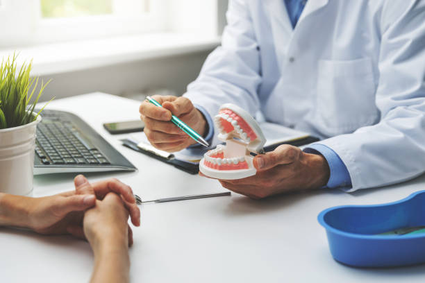 Best Emergency Dental Care  in Val Verde Park, TX